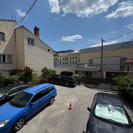 M-living Sarajevo-private Gated Parking 아파트